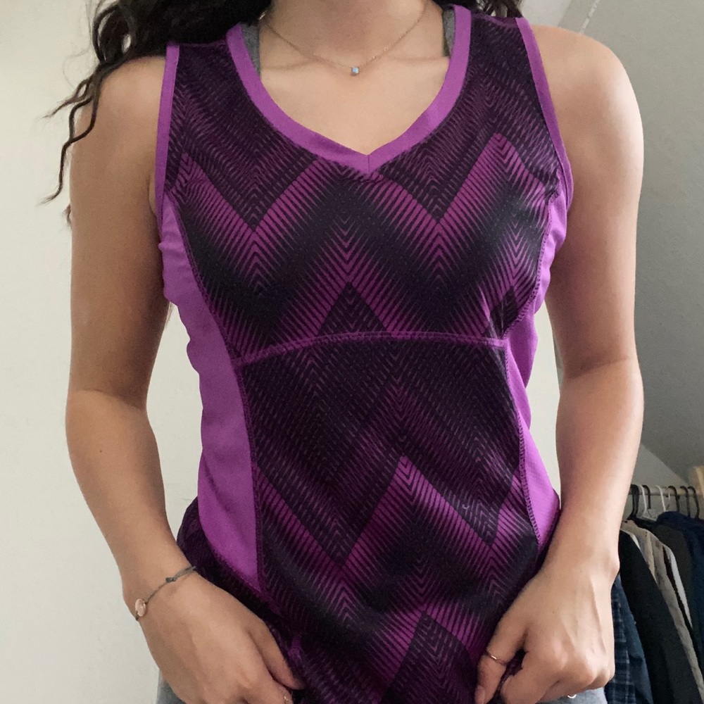 short sleeve workout shirt